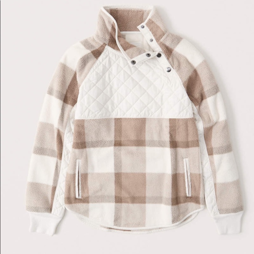 Asymmetrical Snap-up Fleece